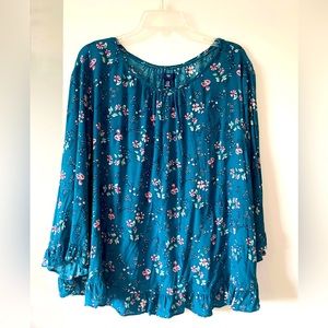 Blouse in XXL by Gap